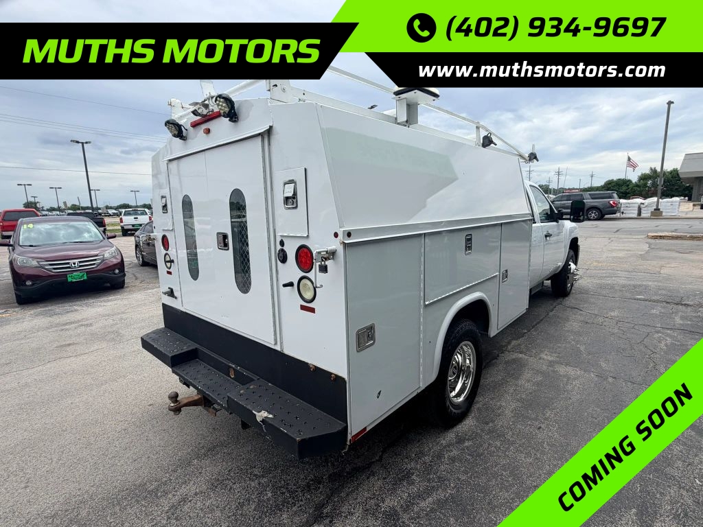 chevrolet silverado 3500 chassis cab 2013 1GB4KZC84DF230195 image chevrolet silverado 3500 chassis cab 2013 1GB4KZC84DF230195 image